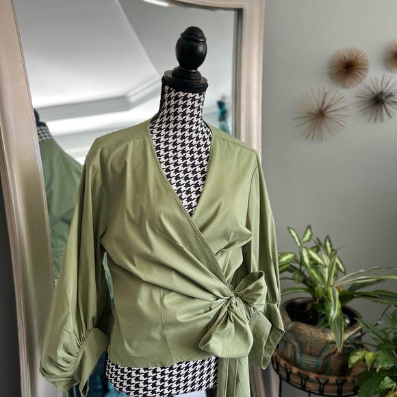 NY&C deep v neck wrap blouse - Picture 3 of 6
